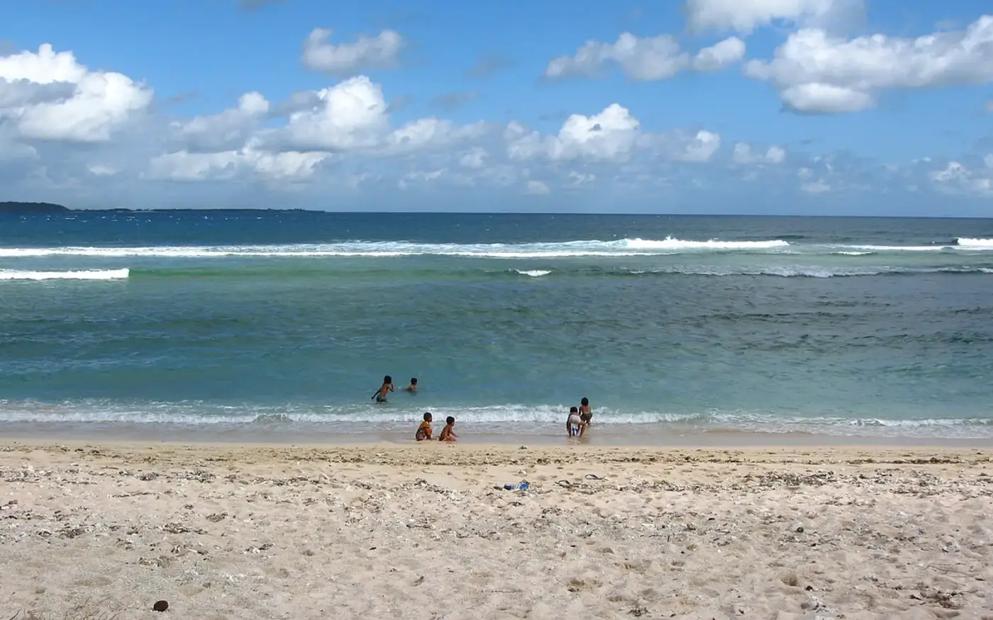 Pantai Batu Pintu